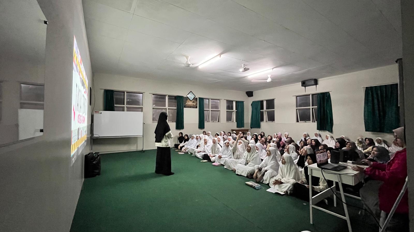 Sosialisasi dan Penyampaian Komitmen Pelaksanaan Tata Tertib Pondok